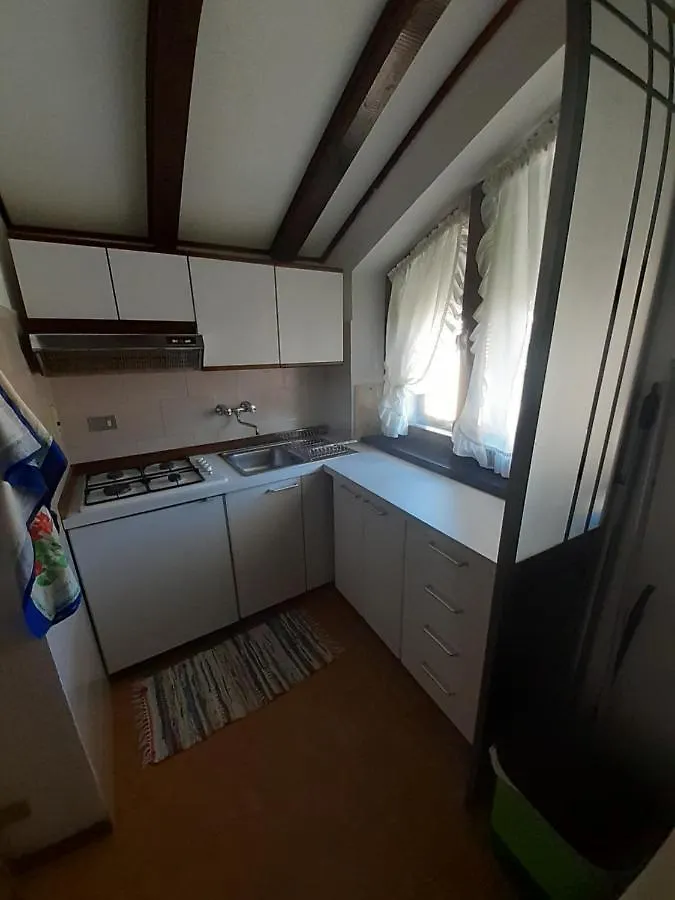 Villa Iris Casarza Ligure 0*,  Italy